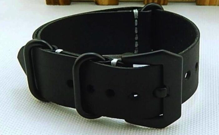 Svart zulu läder band 22mm 24mm 26mm
